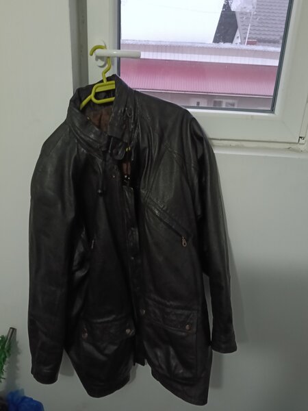 Vand haine de piele.